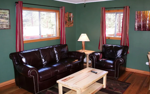 photo 4 of Mountain Pine Cabin by Rocky Mountain Resorts