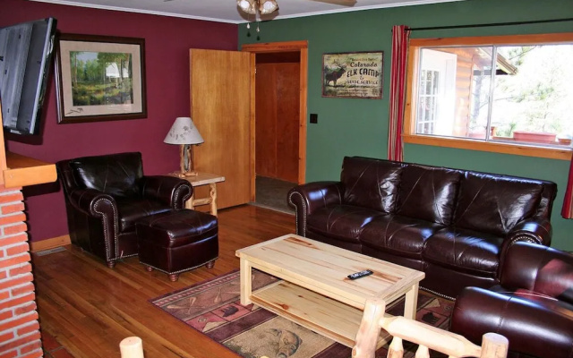 photo 5 of Mountain Pine Cabin by Rocky Mountain Resorts