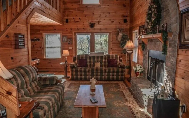 photo 2 of Mountain Rivers Lodge