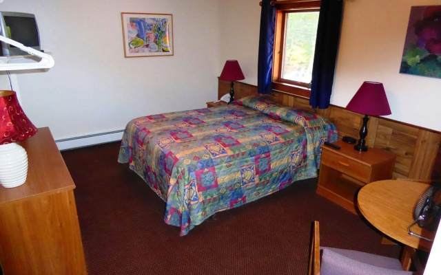 photo 5 of Mountain Sports Inn