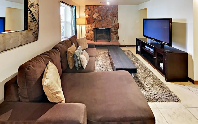 photo 4 of Mountain Studio in Vail w/ Shared Hot Tub by RedAwning