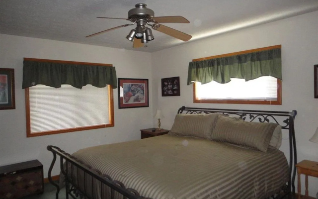 photo 4 of Mountain View