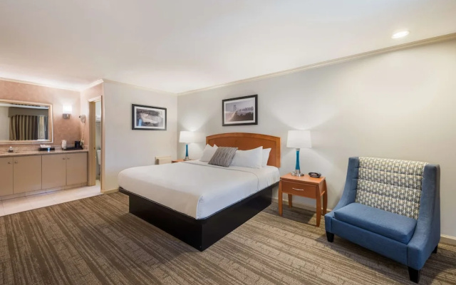 photo 5 of SureStay Plus Hotel by Best Western Mountain View