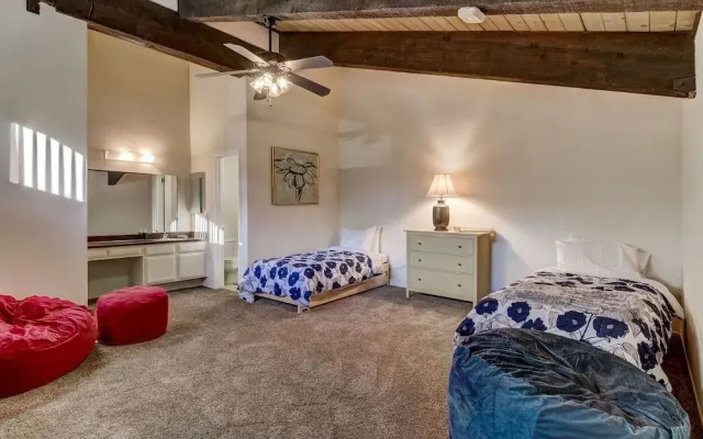 photo 3 of Alpine Meadows Condo w/ Mtn Views Near Lake Tahoe