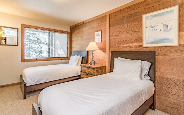 photo 5 of Mountain Views at Northstar Home by RedAwning
