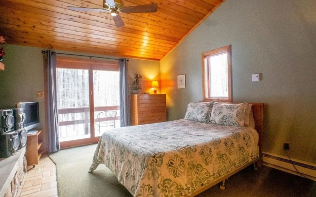 photo 3 of Mountainside 86