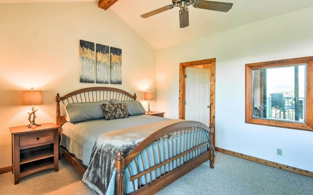 photo 5 of Mountain-view Blue Ridge Condo: 36 Mi to Asheville