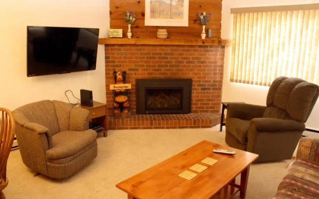 photo 2 of Mountainwood 103 By Peak Property Management