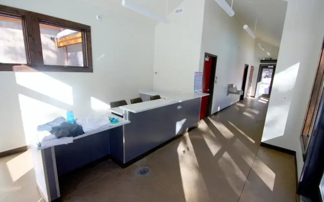 photo 3 of Mountainwood 103 By Peak Property Management