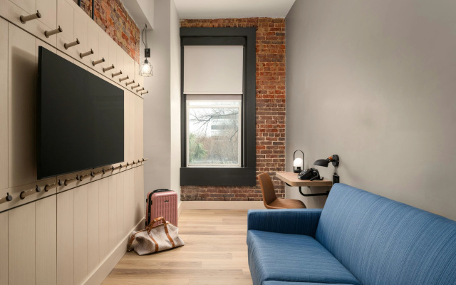 photo 2 of Moxy Columbia Downtown