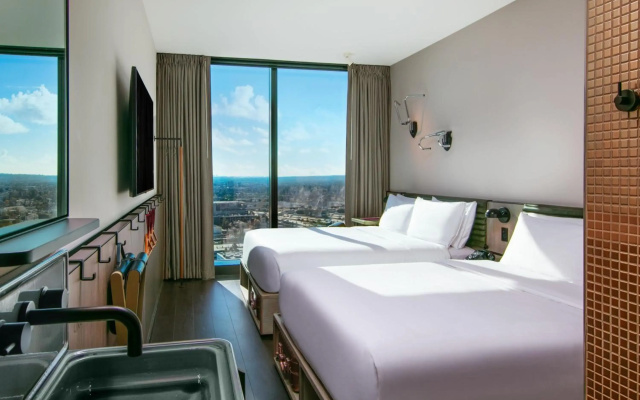 photo 4 of Moxy Downtown Los Angeles