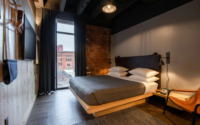 photo 3 of Moxy Nashville Downtown