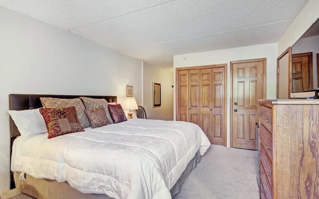 photo 5 of Perfectly Located Hotel Room, Steps to American Eagle chair - Ski-In Ski-Out Property - MP518H by RedAwning
