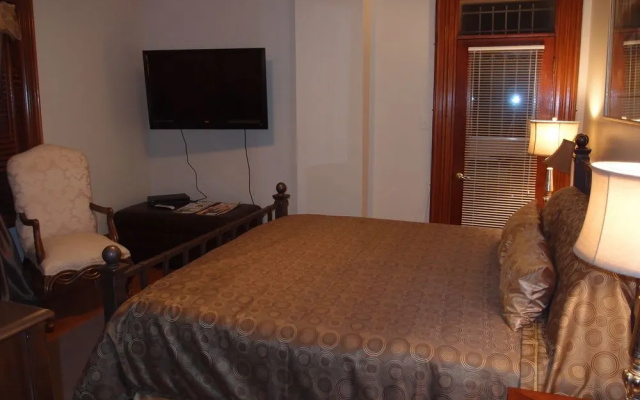 photo 4 of Mt Vernon Square Bed and Breakfast