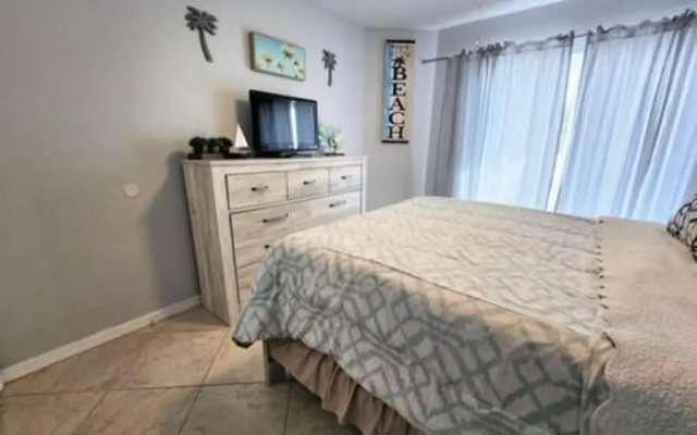 photo 4 of Multi-level Penthouse Deluxe - Sleeps 7 Pe112