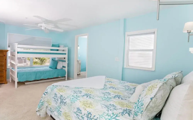 photo 3 of Murmond-Captiva