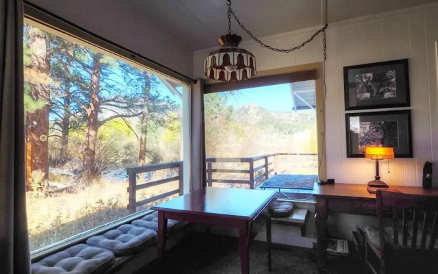 photo 2 of Murphy's Riverside - E.V. Reg #3362 - 3 Br Cottage