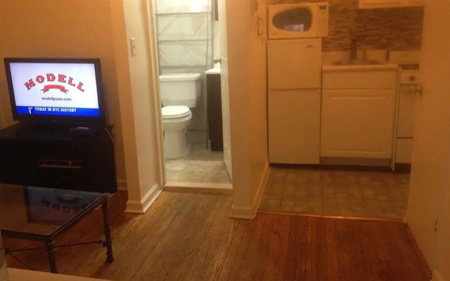 photo 2 of Murray Hill Apartments