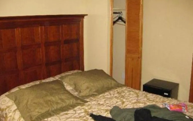 photo 3 of Murray Hill Inn