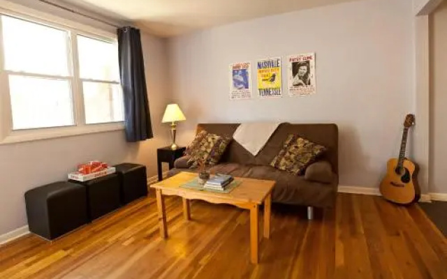 photo 3 of Music City Hostel