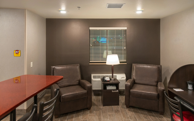 photo 3 of My Place Hotel- Nashville East-140/Lebanon, TN