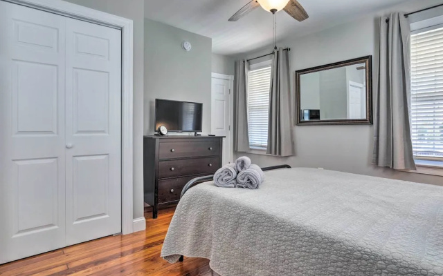 photo 2 of Mystic Refuge w/ Patio < 1 Mi to Downtown!