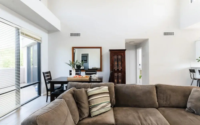 photo 4 of N 75th St #202 - Ivory II