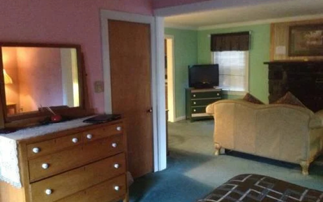 photo 3 of Naomi Village Cottages Resort
