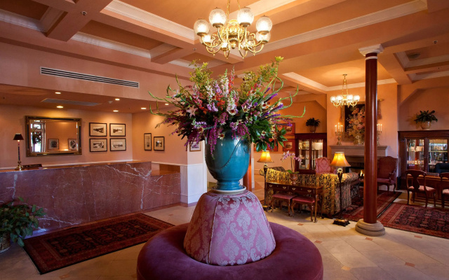 photo 2 of Napa River Inn