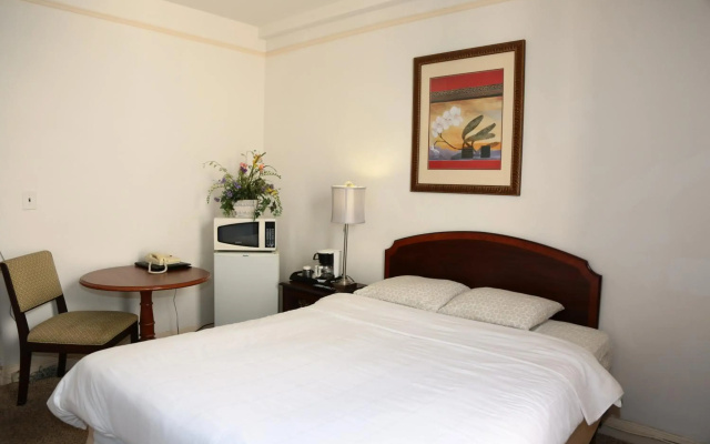 photo 5 of Nash Hotel