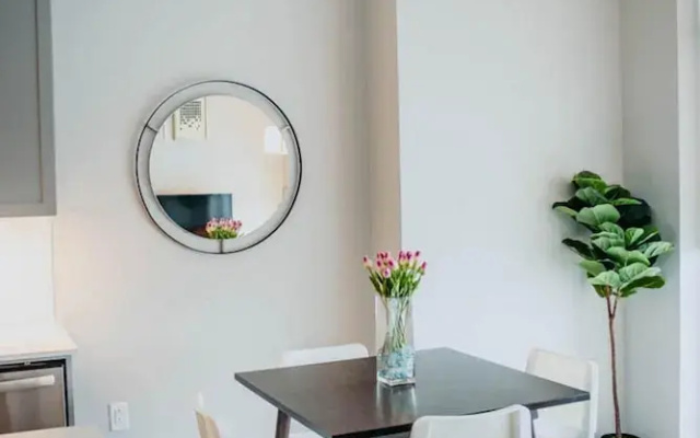 photo 5 of Nashville Sophisticated 1BD 1BA Apartment