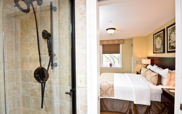 photo 4 of Nassau Inn
