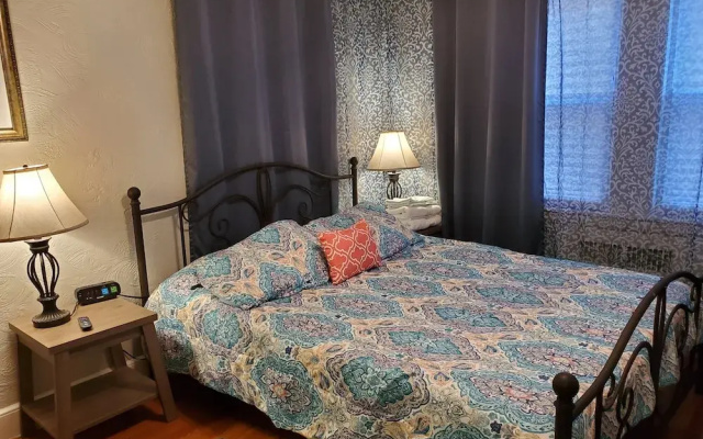 photo 5 of Natalie House - Boston