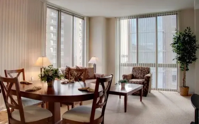photo 3 of The Metropolitan at Reston Town Center