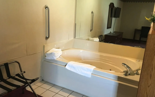 photo 5 of National Heritage Inn and Suites