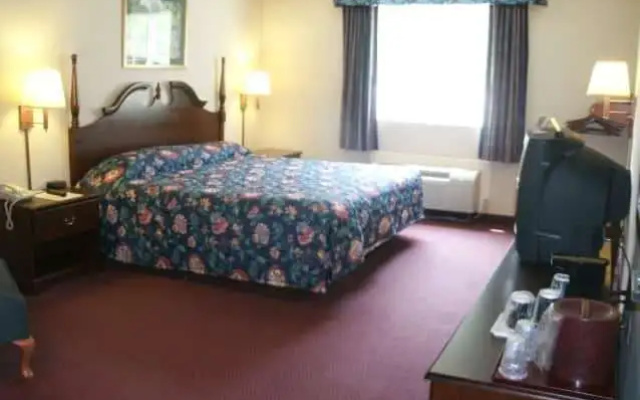 photo 3 of Baymont by Wyndham Mount Vernon Renfro Valley