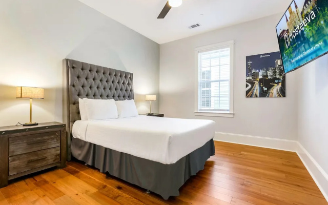 photo 5 of Spacious 5 BR Retreat with Pool - Near It All