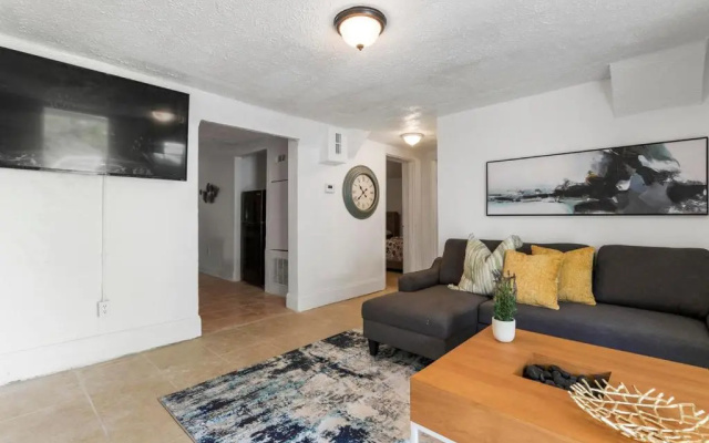 photo 4 of Near Mercedes Benz Stadium Sleeps 10 Coffee, BBQ, AC, Parking