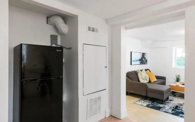 photo 5 of Near Mercedes Benz Stadium Sleeps 10 Coffee, BBQ, AC, Parking