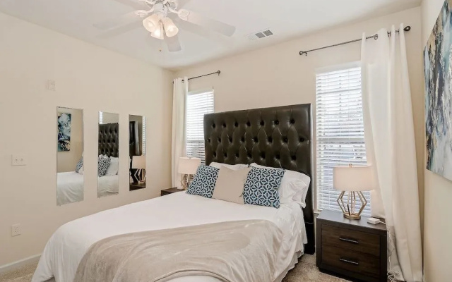 photo 5 of Apartment near Suntrust Park