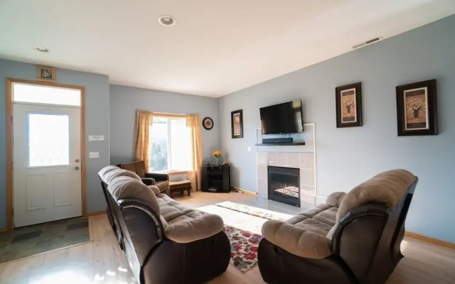 photo 5 of Necanicum - 6 Br Home
