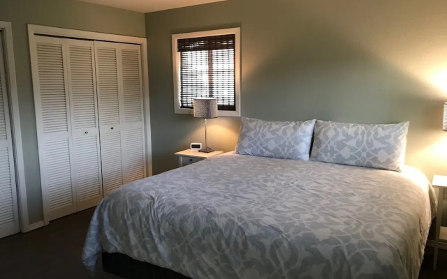 photo 4 of Necanicum West 3 Bedrooms 2.5 Bathrooms Home
