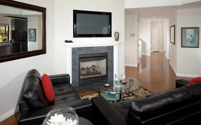 photo 2 of Neptune - 3 Br Home