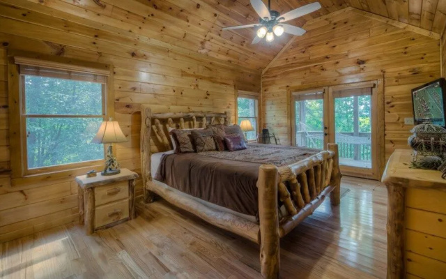 photo 3 of Nestled In by Escape to Blue Ridge