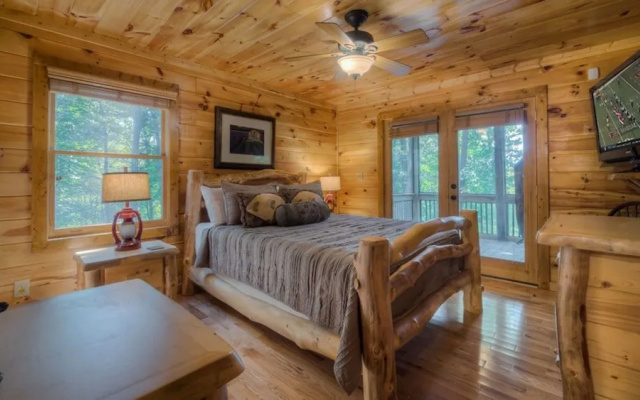 photo 5 of Nestled In by Escape to Blue Ridge