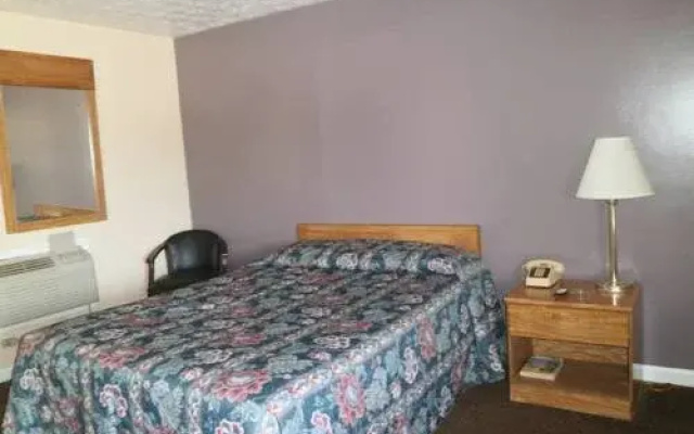 photo 4 of New Budget Motel