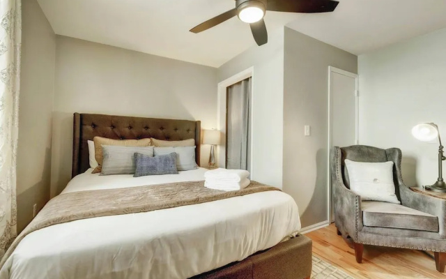 photo 4 of New Charming Denver Apt 2BD Sleeps 6 Great Location!