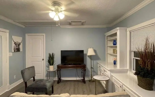 photo 4 of New decorated Guest Suite unit C close to Katy Mills