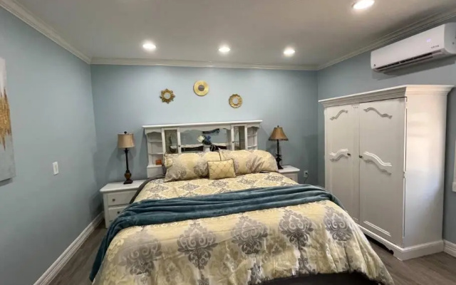 photo 5 of New decorated Guest Suite unit C close to Katy Mills