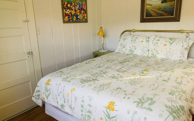 photo 3 of New! Edelweiss Mountain Haus -- E.v. Reg # 3386 3 Bedrooms 2.5 Bathroo